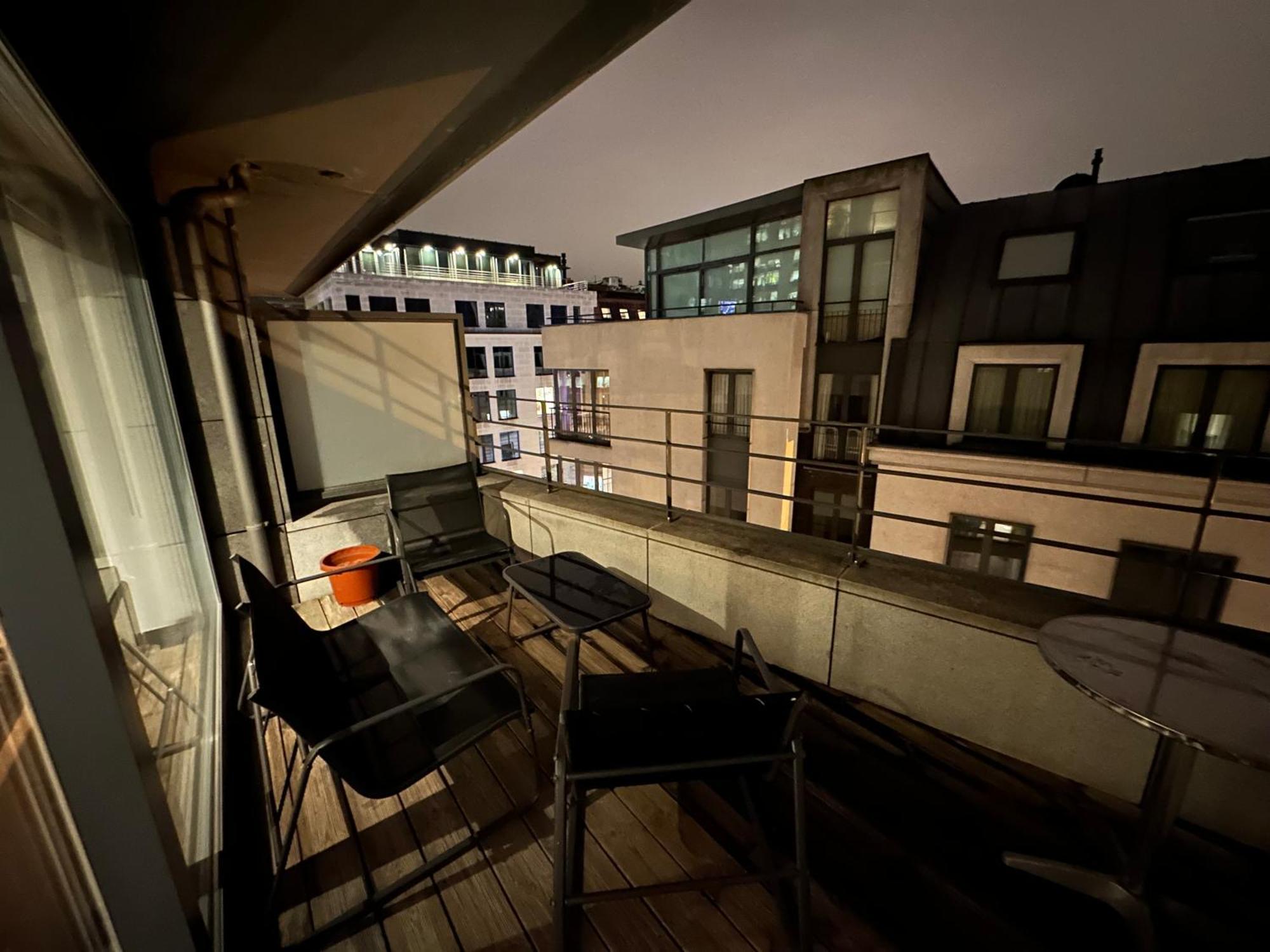 Apartment With Balcony In Brussels Center Exteriér fotografie